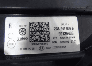 VW T-ROC lampa Prawy Przód 2GA941006B 8