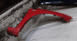 * BŁOTNIK PRAWY DO FIAT GRANDE PUNTO 176/A CZERWONY 3