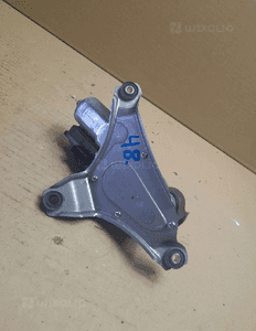 Silniczek wycieraczki tył toyota auris i nr 85130-02030 1