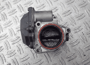 PRZEPUSTNICA VW TOURAN 2.0 TDI BMM 03G128063A 2