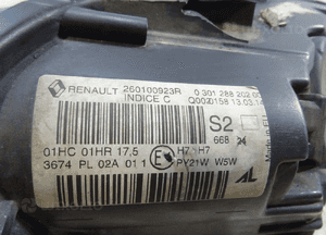 Renault megane iii lampa prawa przód 260100923R 9