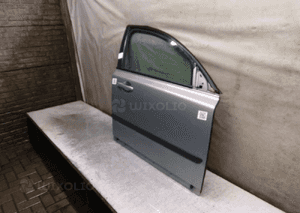 Drzwi przód przednie prawe volvo V50 S40 ii 462-46 srebrny 5