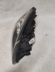.  PRZOD PRZEDNIA PRAWA LAMPA HYUNDAI I30FD 4