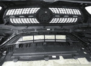 Mercedes W247 gla amg lift nowy komplet 6PDC kamerą zderzak przedni 15