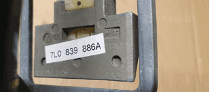Klamka prawy tył tylna prawa VW Touareg LC9Z 7L0839886A 5