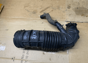 Rura przewód dolot powietrza Hyundai IX35 1.7 CRDI 28138-2Y300 1