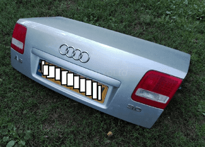 Audi A8 D3 klapa bagażnika LY7W 1