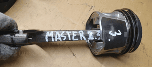 Tłok z korbowodem korbowód Opel Movano B Master III 2.3 DCI 8