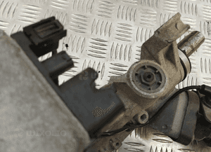 MERCEDES W246 MAGLOWNICA PRZEKŁADNIA A2464604700 8