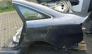 Audi A6 C6 błotnik tył tylny prawy  lewy sedan 4