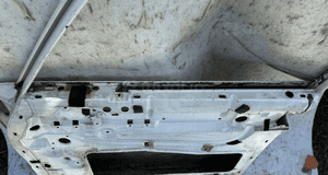 Drzwi przednie prawe mercedes W115 W114 6