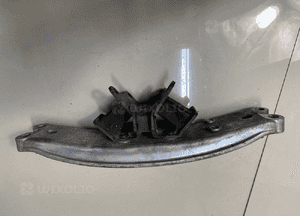 Lexus is 220D 2.2 łapa podpora skrzyni biegów 2