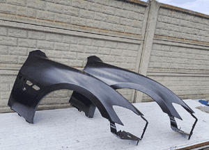 Maserati granturismo błotnik prawy przód nowy 2