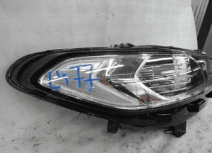Ford mondeo MK5 zwykła nowa oryginalna lampa przednia prawa 3