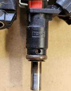 Peugeot 207 308 3008  Citroen C4 BMW 1.4 1.6 16V VTi listwa wtryskowa wtryskiwacz 7528176 9