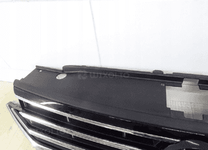 Vw passat B8 lift r-line atrapa grill 3G0853653N 8