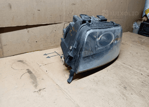 Lampa lewy przód przednia lewa XENON Audi A6 C5 Lift 4