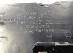 JAGUAR XKR XK R X100 SKRZYNKA PUSZKA BEZPIECZNIKÓW 8