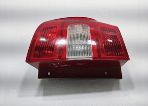 Lampa lewa tył tylna skoda yeti 5L 5L0945095 2012-2017 lift europa 4