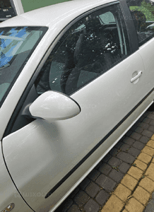Seat Ibiza 02-08 6L drzwi lewe  3D LS3H 1