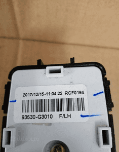 Przełącznik regulacji lusterek Hyundai I30 III 93530-G3010 4