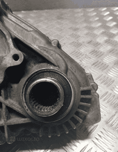 Reduktor skrzyni biegów bmw F15 F16 F25 8643151 8643153 5