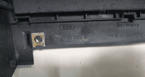 Audi A4 B6 ramka kieszeń radia 8E0858005E 3