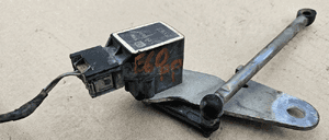 BMW E60 E61 czujnik poziomowania lamp ustawienia zawieszenia 1093697 1