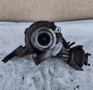 Turbosprężarka turbina peugeot citroen 2.0 hdi 136KM 9658673480 1