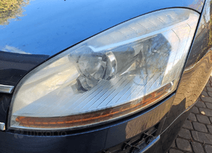 Citroen C4  Picasso I lampa przod przednia prawa lewa 10