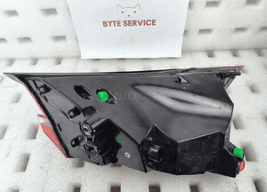 Audi e-tron gt lampa tylna prawa 4J3945092 7