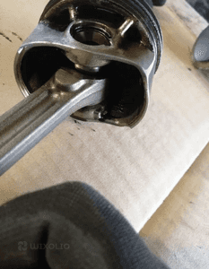 Tłok z korbowodem korbowód Renault Dacia 0.9 TCE H4B 3