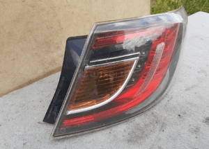 Lampa tył tylna prawa mazda 6 ii oryginał wysyłka! 2