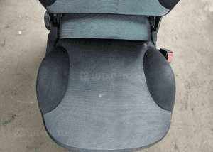 Fiat Stilo 06 3D fotel przod przedni prawy 2