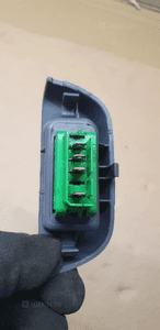 Przełącznik szyby prawy przód pasażera Toyota Aygo  84810-0H010 74231-0H010 4