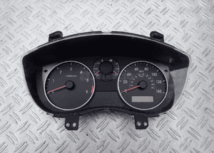 LICZNIK ZEGARY HYUNDAI i20 CRDI RADOM