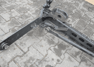 Oś belka zawieszenie tył tylne renault trafic iii lift iv vivaro b 5