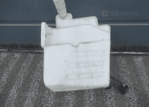 ZBIORNICZEK SPRYSKIWACZY POMPKI XENON SKODA SUPERB II 2 VW GOLF 2008- 6