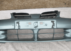 Zderzak przedni przód nissan almera N16 2