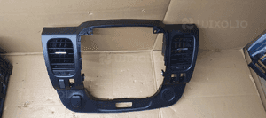Ramka dekor radia konsoli Opel Vivaro B Trafic III 93452450 2