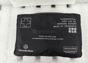 Mercedes Apteczka samochodowa Oryginalna do 2026 1