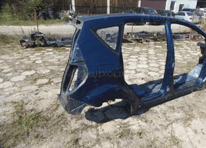 Mercedes a-klasa W169 blotnik prawy tyl 5D hb 2