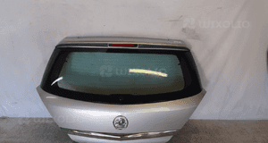 Klapa pokrywa bagażnika opel astra h 3 iii 5D 5 drzwi  Z157 srebrna 1