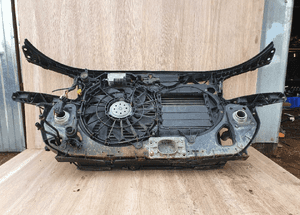 Pas Przedni Wzmocnienie Czołowe Chlodnice Wentylator 2.0 ALT 130KM AUDI A4 B6 Sedan Kombi 8E0805594B 18
