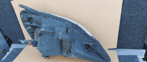Przod przednia lampa lewa opel zafira b 4