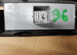 VW Passat B6 panel sterowania szyb 2