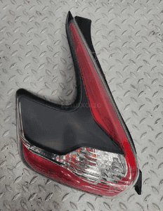 LAMPA tył tylna lewa Nissan Juke I F15 lift 14- EU 1