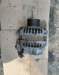 Mazda 6 GG 02-06 MPV 2.0 Citd Alternator RF5C 10
