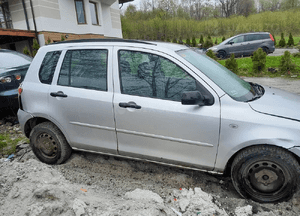 Mazda 2 dy 02-07 klapa tylna z szyba  w kolor 22V pas zderzak błotnik belka Szyba drzwi tył 5