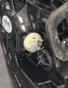 Vw tiguan lampa lewy tył led lewa tylna oryginał 10
